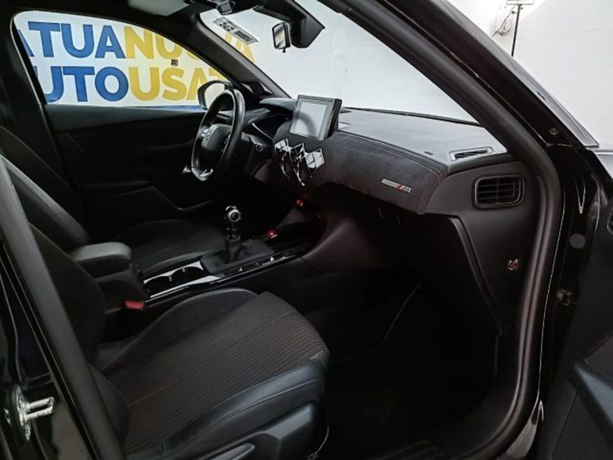 Ds DS 3 DS 3 Crossback BlueHDi 110 Performance Line (13)