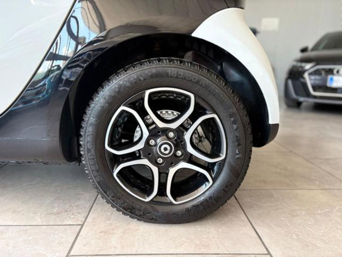 smart Fortwo 70 1.0 twinamic Prime (9)