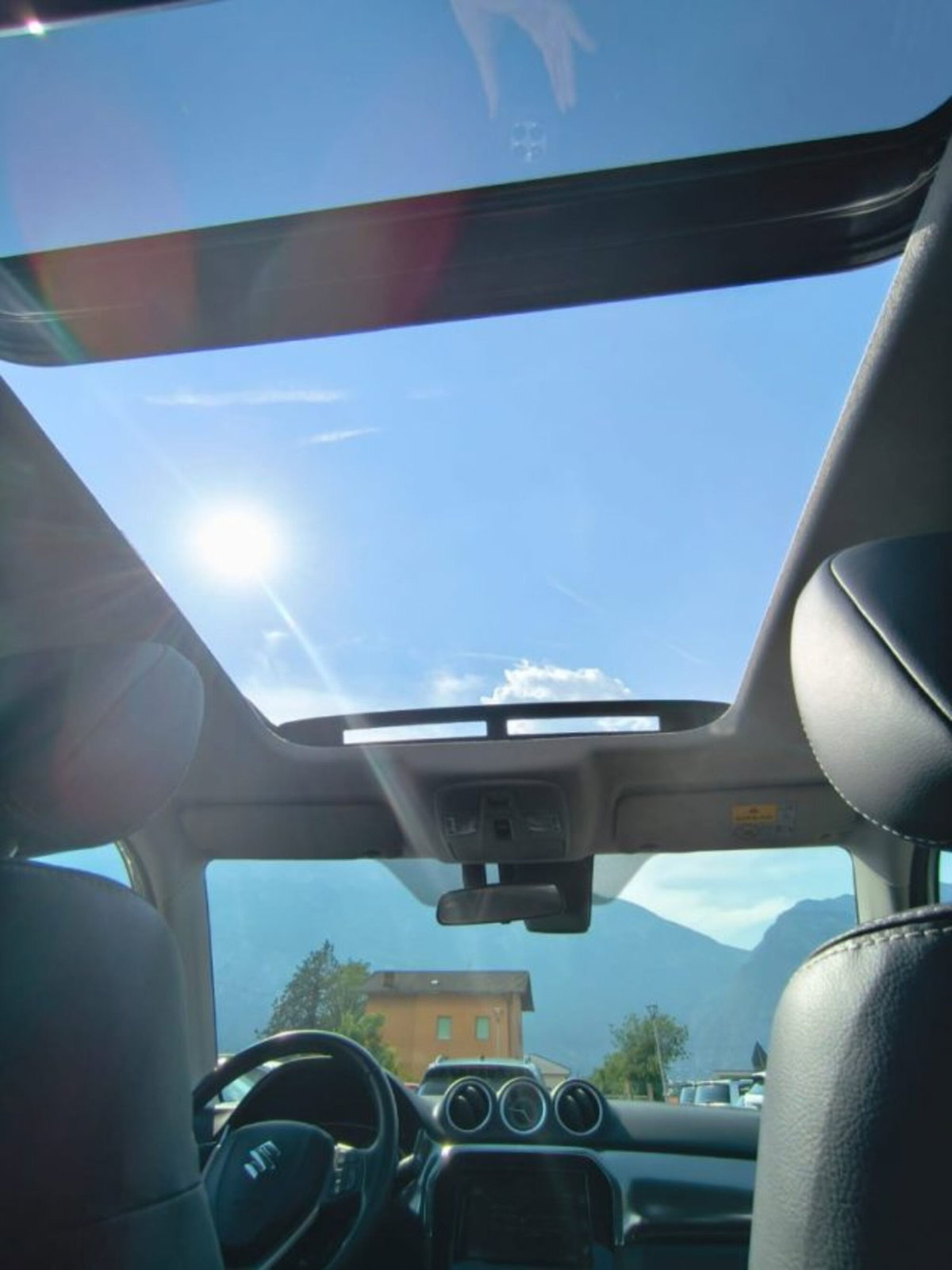 Suzuki Vitara 1.4 Hybrid 4WD AllGrip Easy Top (8)