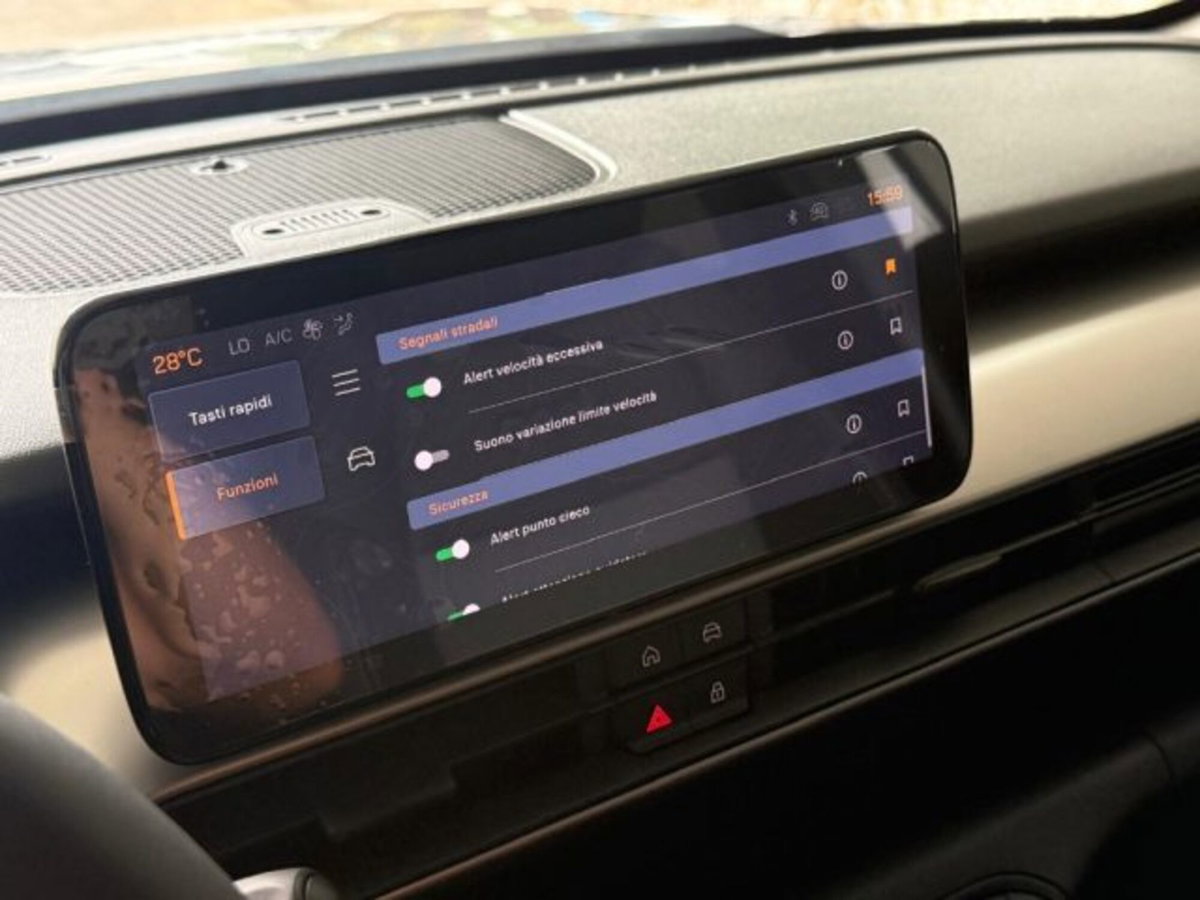 Jeep Avenger 1.2 turbo Summit fwd 100cv (18)