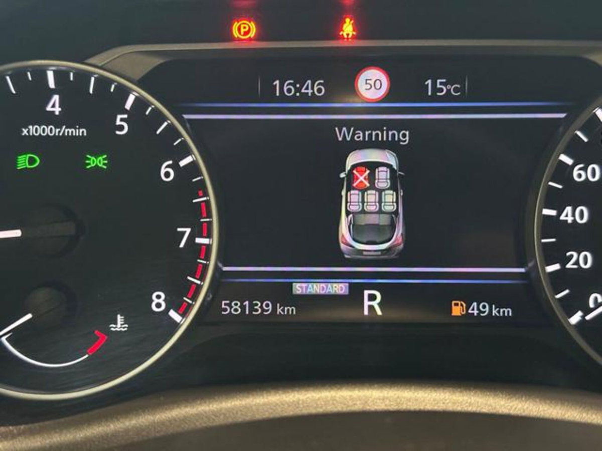Nissan Juke 1.0 dig-t N-Connecta 114cv dct (10)