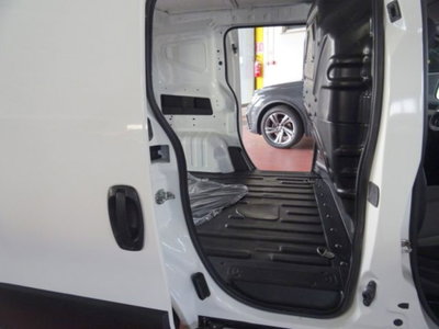 Fiat Fiorino Furgone cargo 1.3 mjt 95cv Adventure (12)