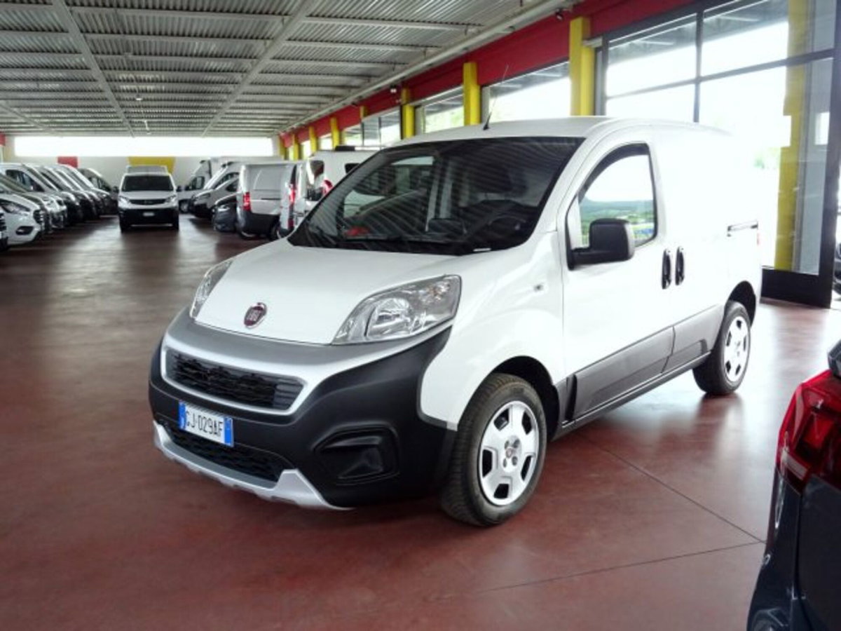 Fiat Fiorino Furgone cargo 1.3 mjt 95cv Adventure (2)