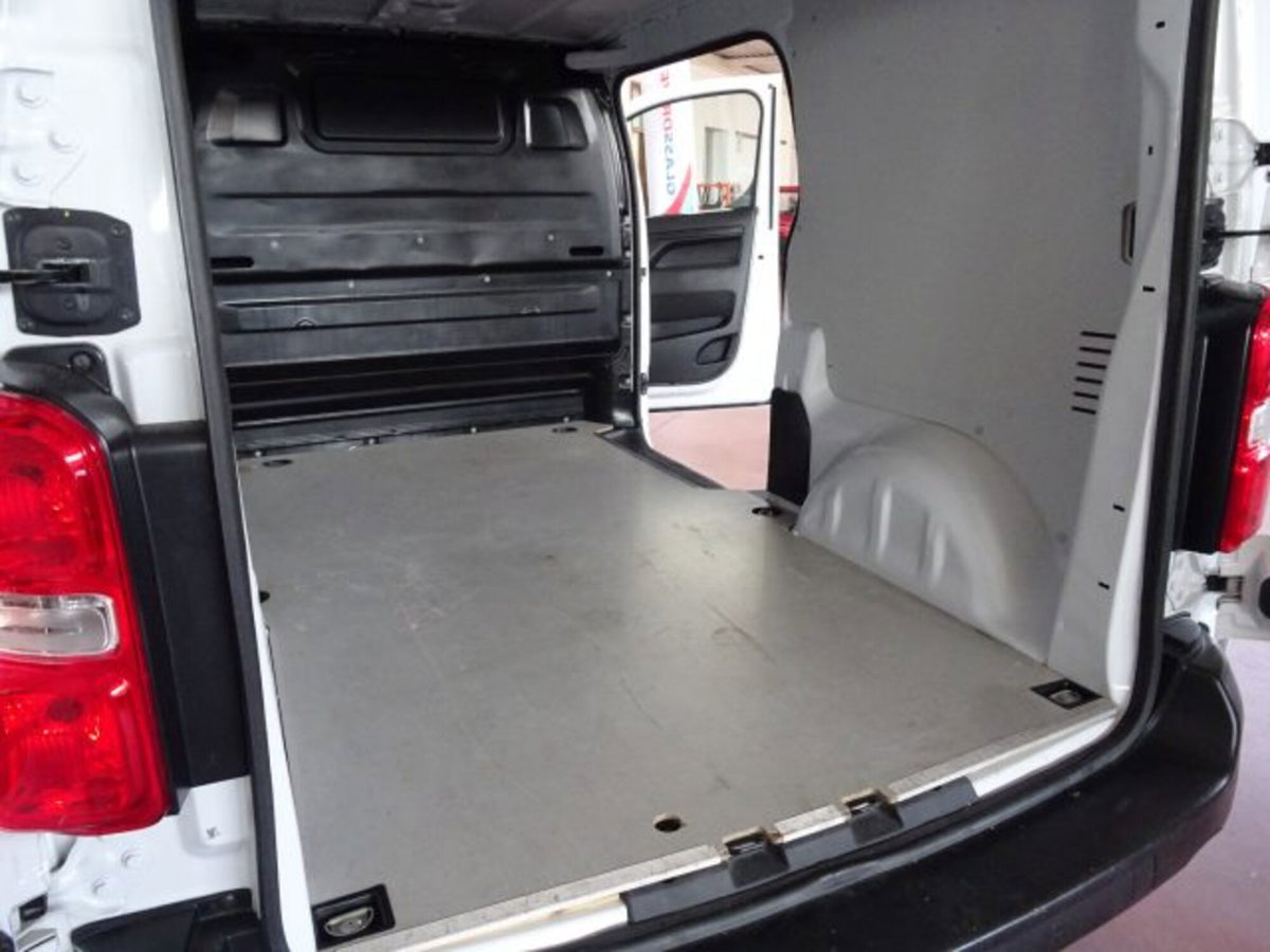 Fiat Scudo Furgone 2.0 BlueHDi 145CV AT8 PL-TN Furgone Lounge (12)