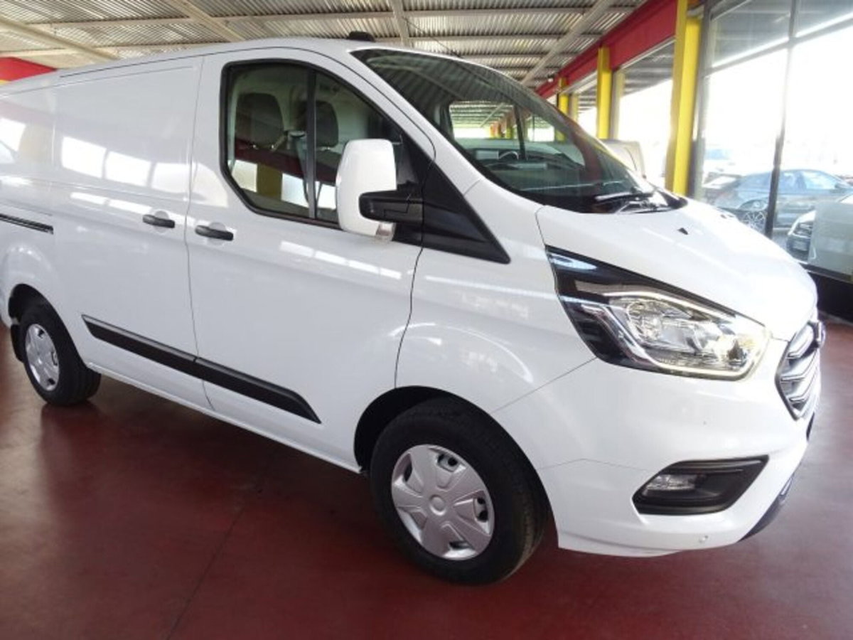 Ford Transit Custom Furgone 300 2.0 EcoBlue 130 PC Furgone Trend (2)
