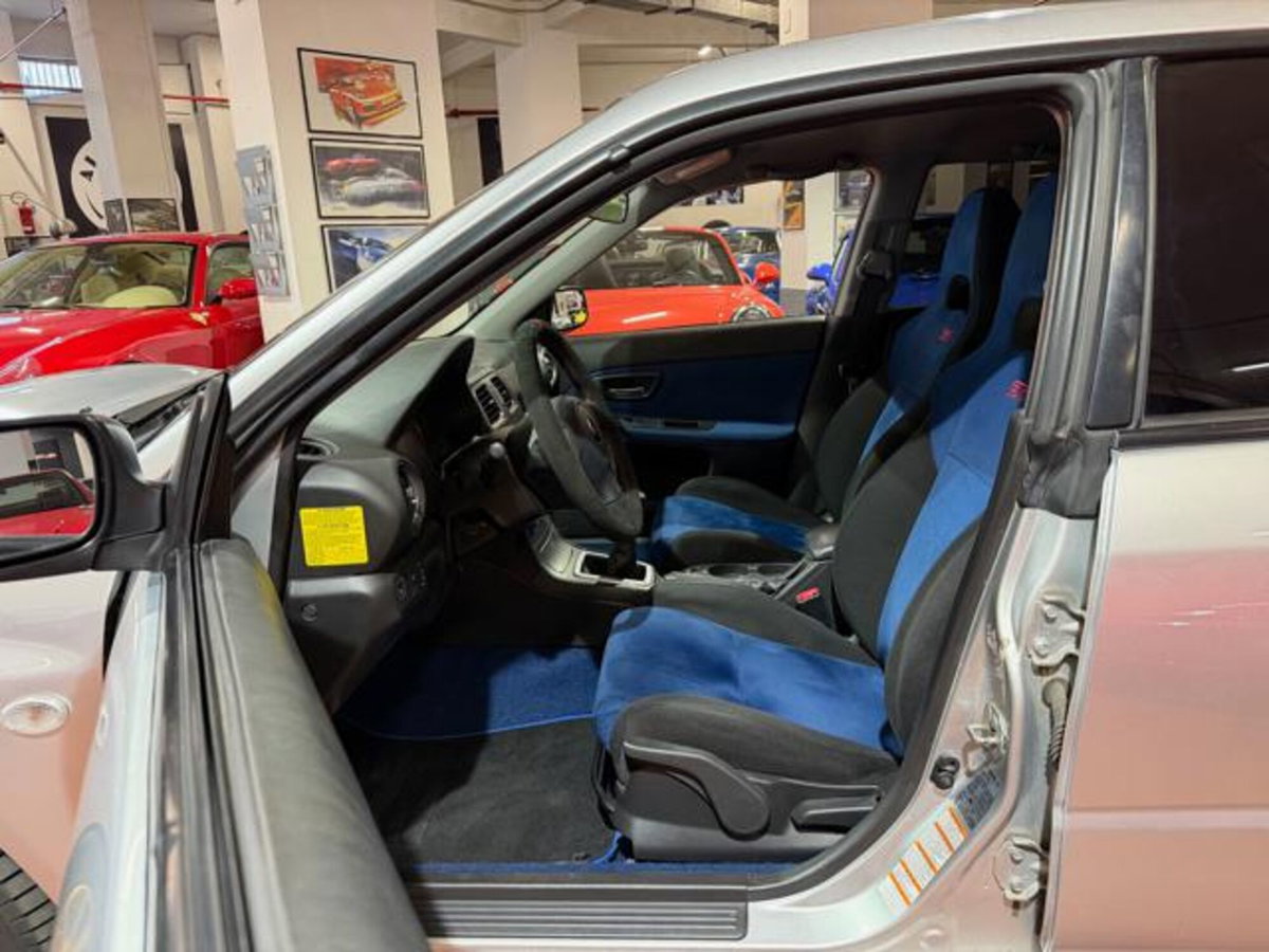 Subaru Impreza 2.5 turbo 16V WRX STi A-Line (8)