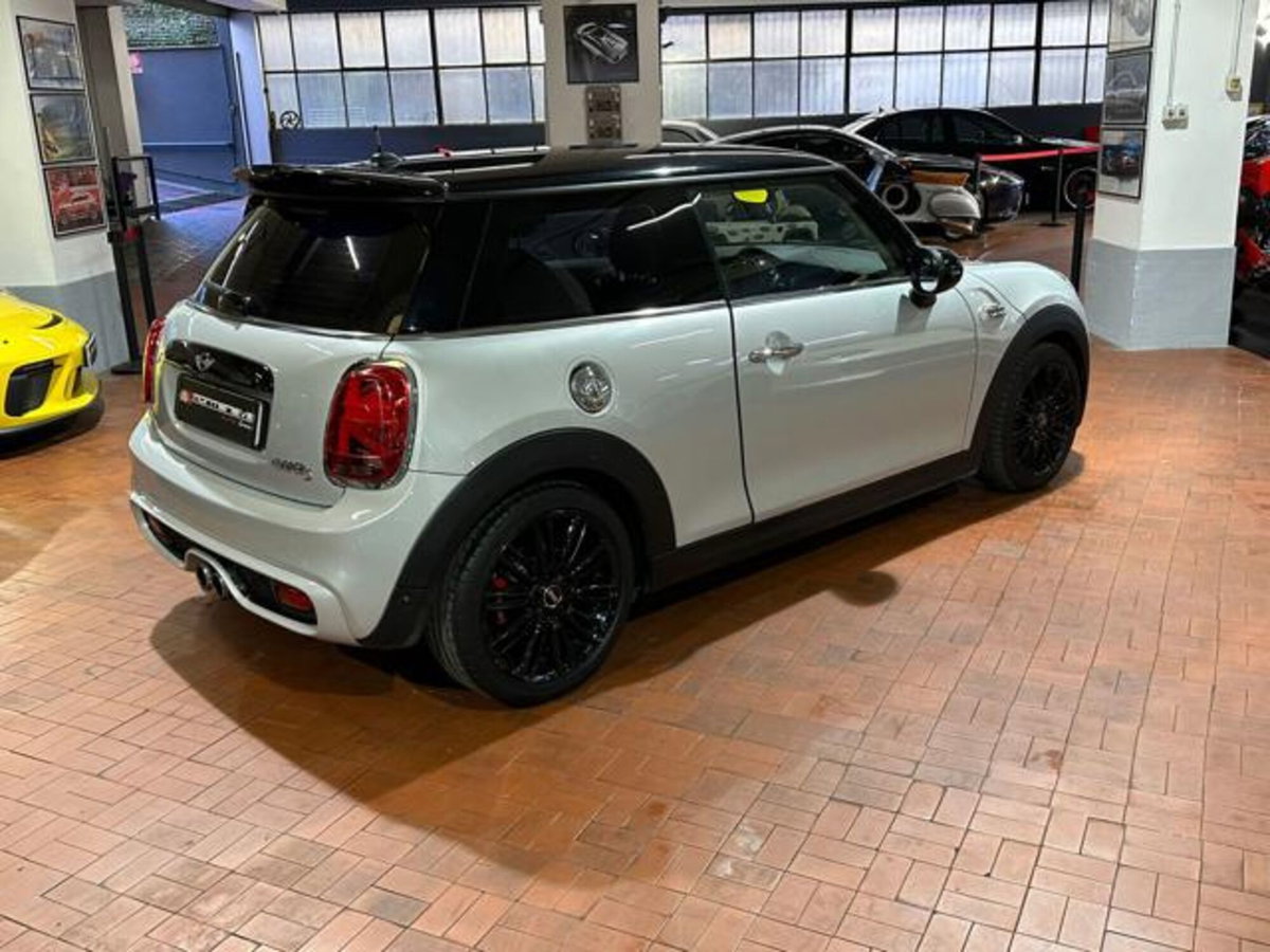 MINI Mini 2.0 Cooper S (18)