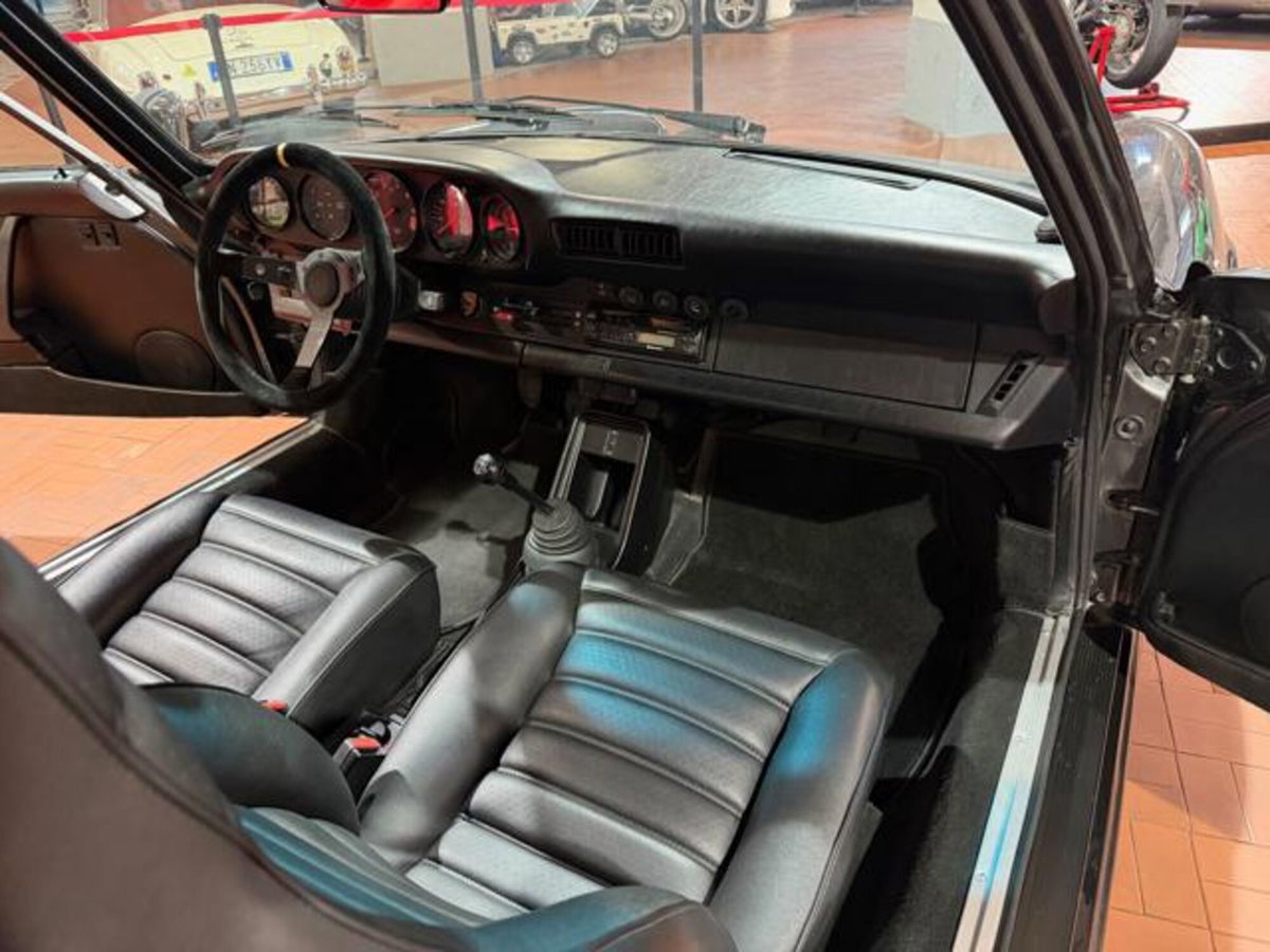 Porsche 911 Coupé SC 3.0 (12)