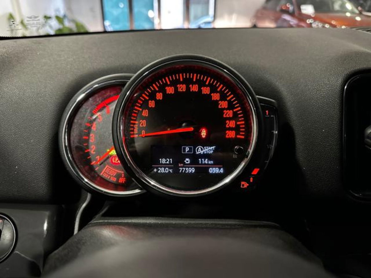 MINI Mini Countryman 2.0 Cooper D Business Countryman ALL4 Automatica (13)