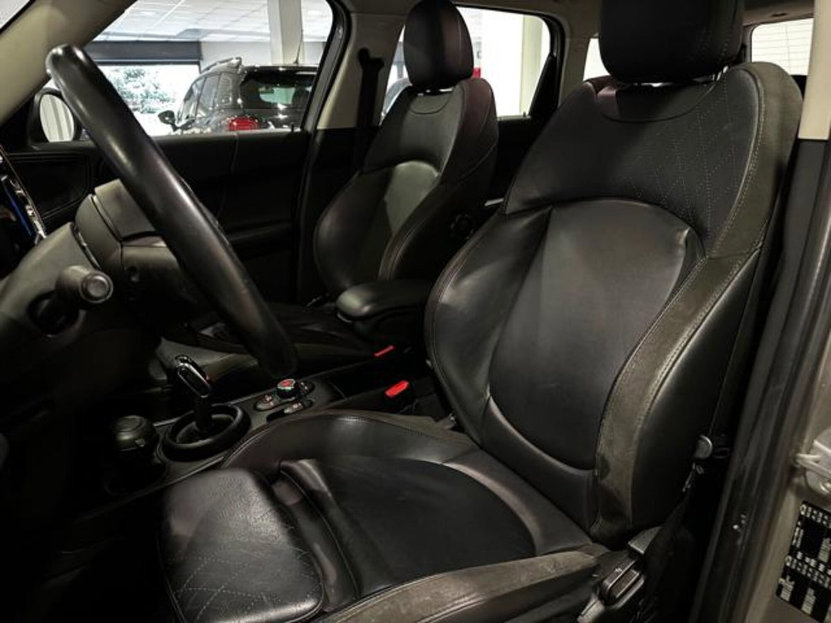 MINI Mini Countryman 2.0 Cooper D Business Countryman ALL4 Automatica (9)