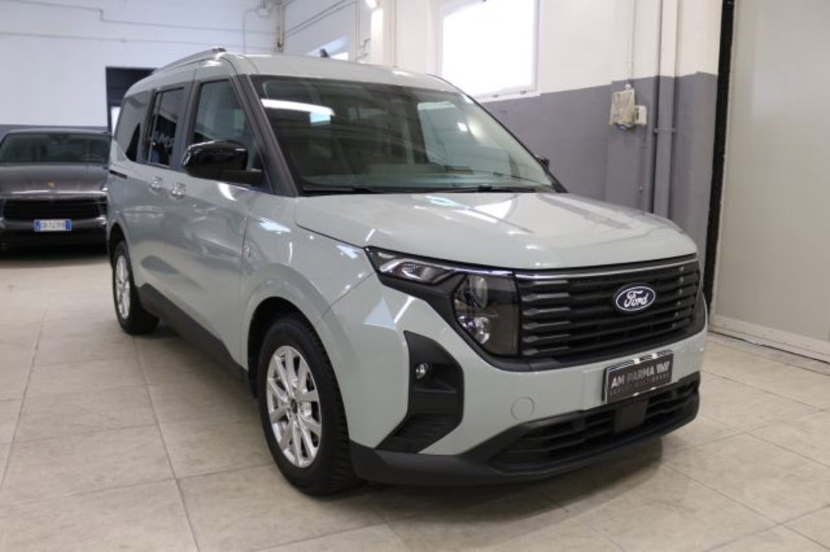 Ford Tourneo Courier 1.0 EcoBoost 100 CV Titanium