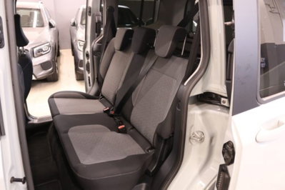 Ford Tourneo Courier 1.0 EcoBoost 100 CV Titanium (19)