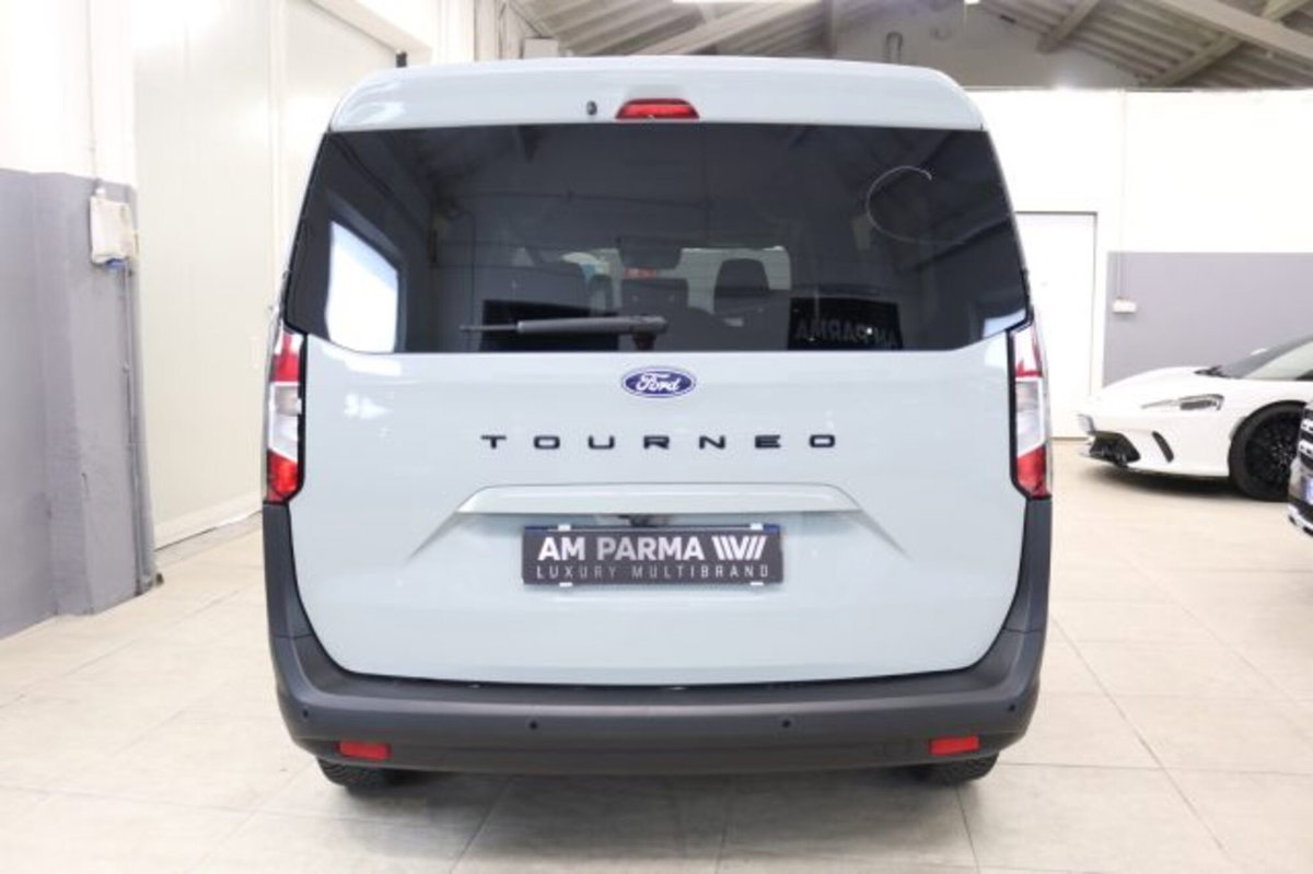 Ford Tourneo Courier 1.0 EcoBoost 100 CV Titanium (5)