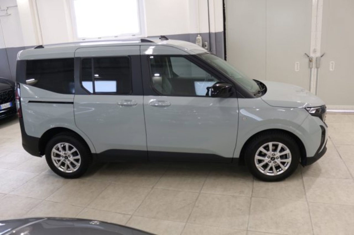 Ford Tourneo Courier 1.0 EcoBoost 100 CV Titanium (7)