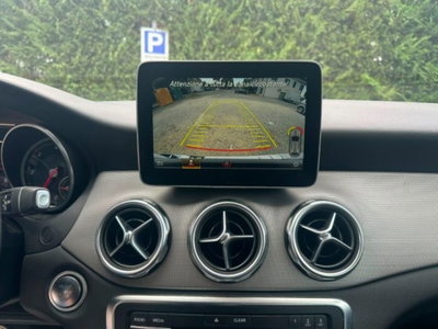 Mercedes-Benz GLA SUV 200 d Automatic Sport (10)