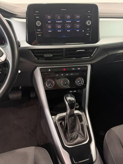 Volkswagen T-Roc 1.5 tsi Life dsg (11)