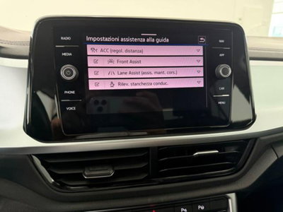 Volkswagen T-Roc 1.5 tsi Life dsg (12)