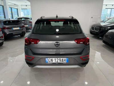 Volkswagen T-Roc 1.5 tsi Life dsg (16)