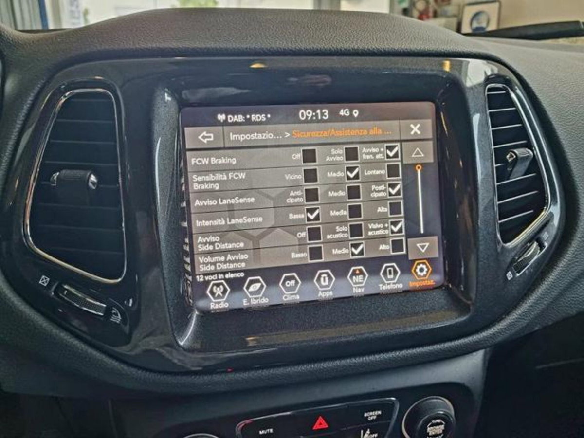 Jeep Compass 1.3 T4 190CV PHEV AT6 4xe Night Eagle (19)