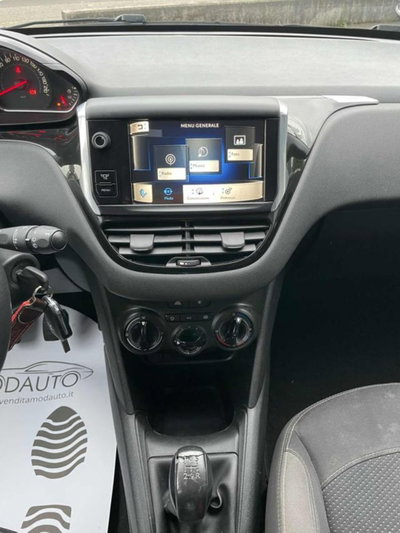 Peugeot 208 VTi 82 CV 5 porte Active (11)