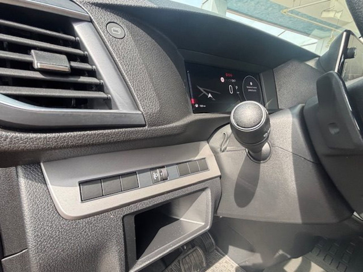 Fiat Ulysse M1 2.0 bluehdi 180cv L3H1 AT8 (12)