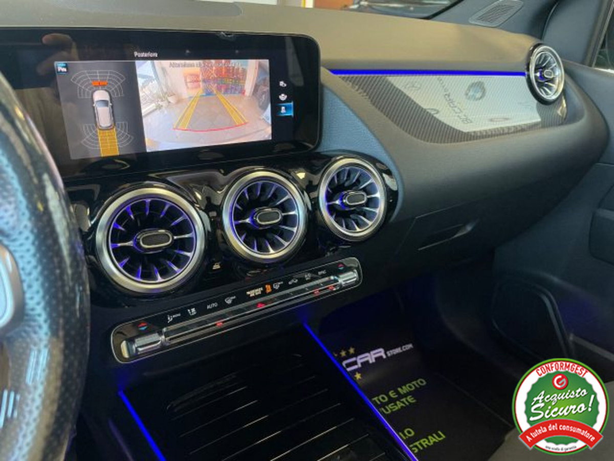 Mercedes-Benz Classe B 200 d Premium (13)