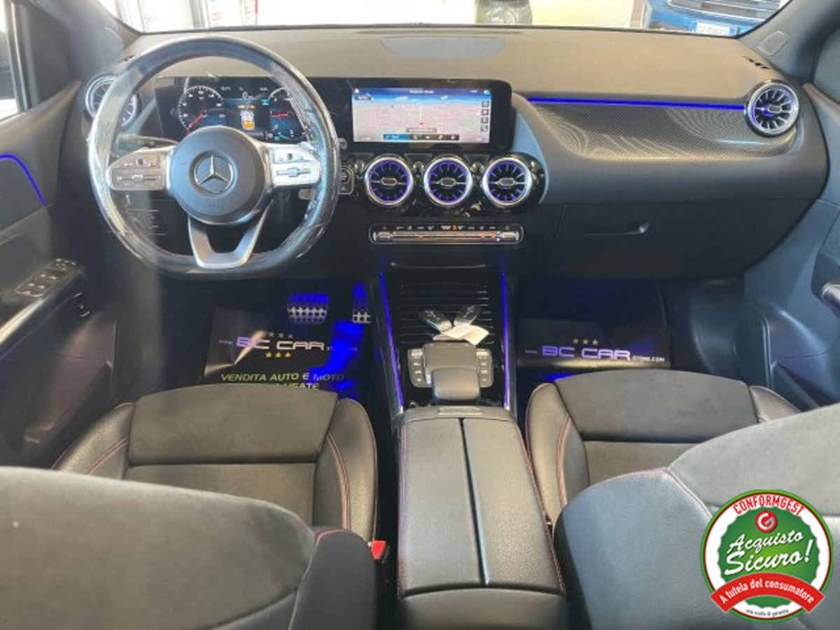 Mercedes-Benz Classe B 200 d Premium (14)