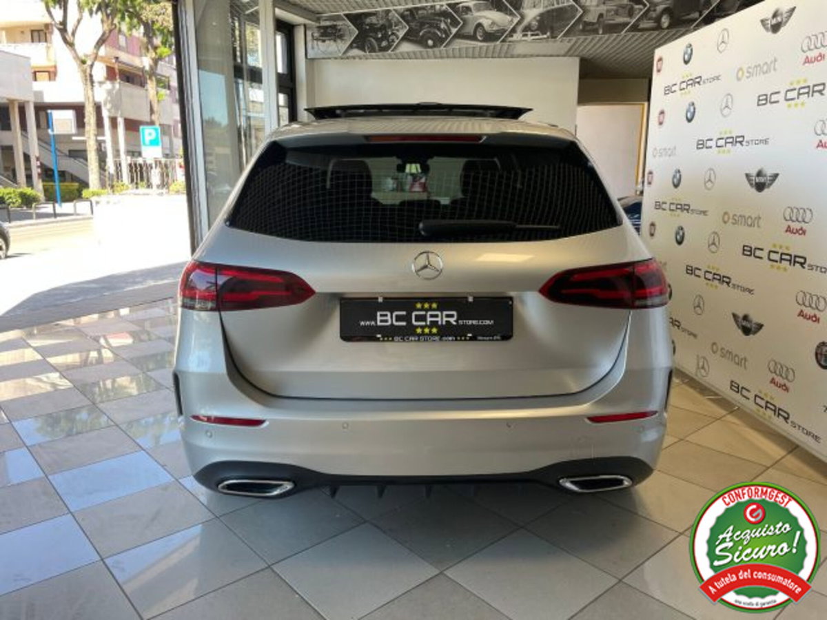 Mercedes-Benz Classe B 200 d Premium (5)