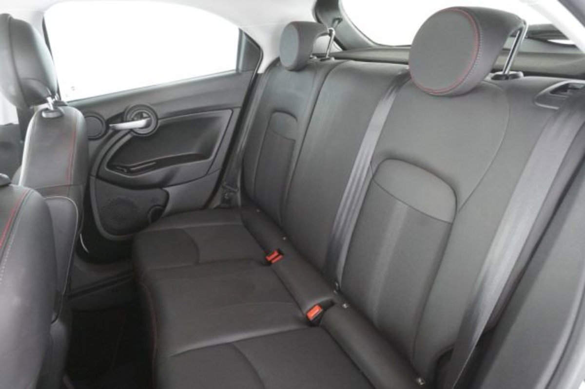 Fiat 500X 1.0 T3 120 CV Sport (11)