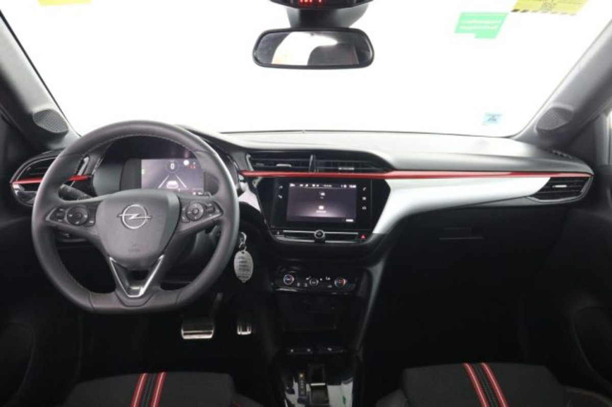 Opel Corsa 1.2 130 CV aut. GS Line (4)