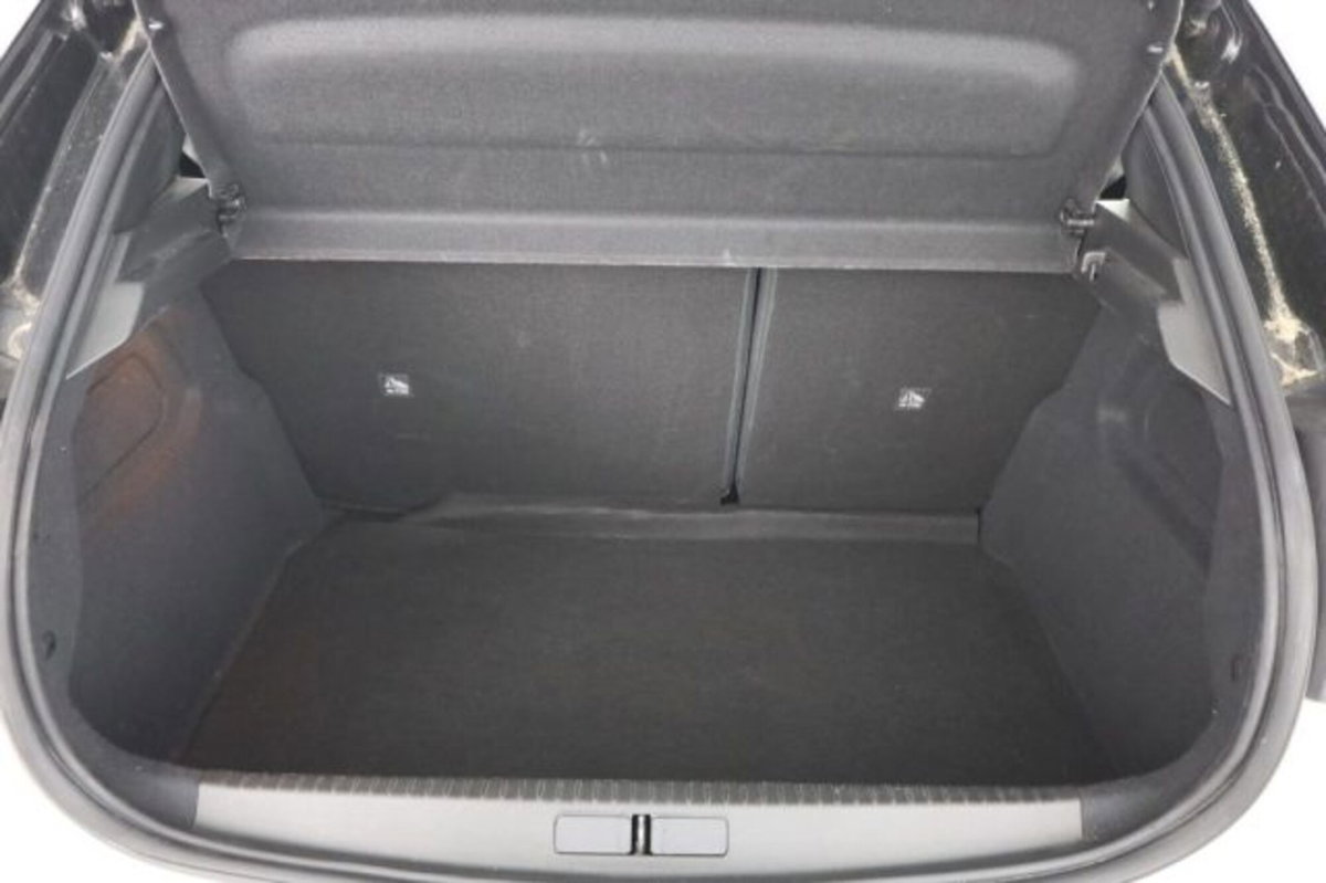 Opel Corsa 1.2 130 CV aut. GS Line (6)