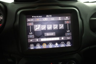 Jeep Renegade 1.5 Turbo T4 MHEV Limited (9)