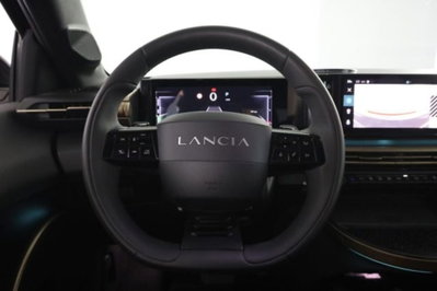 Lancia Ypsilon 1.2 mhev Edizione Limitata Cassina e-dct (5)