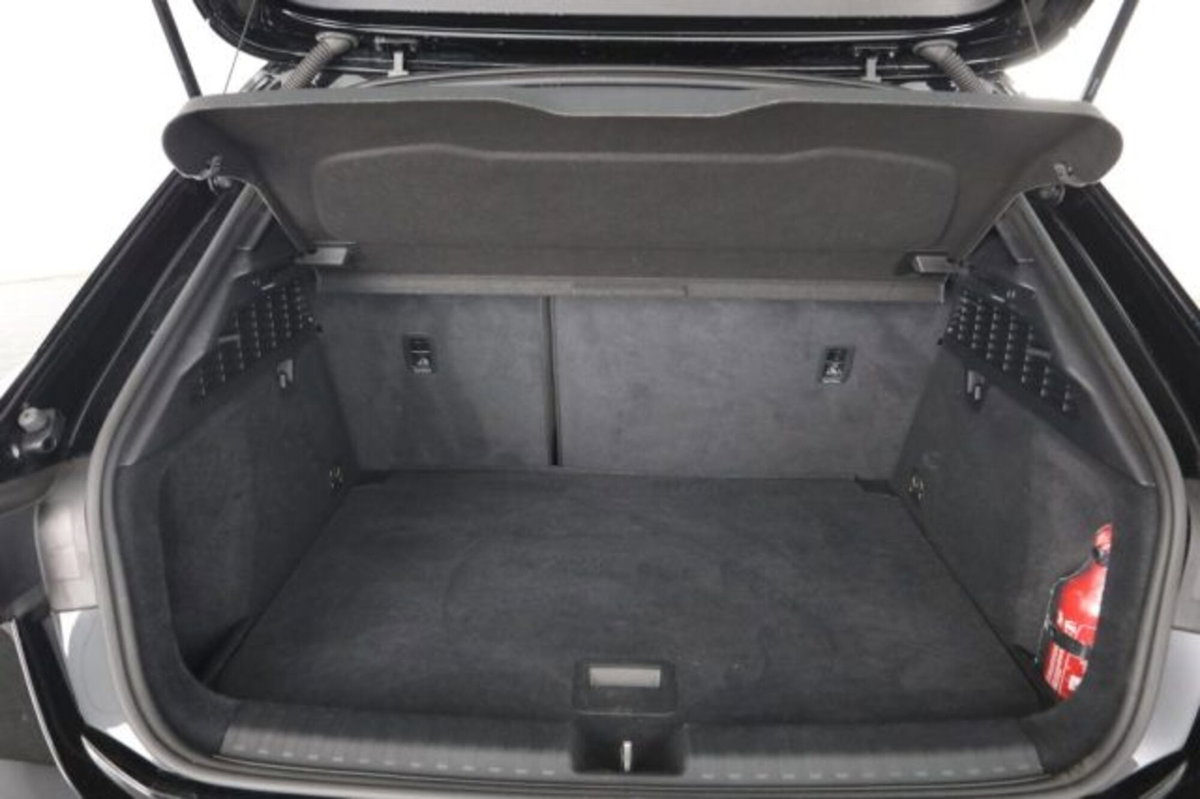 Audi A3 Sportback 35 TDI S tronic Business (6)