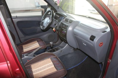 Daihatsu Terios 1.3i 16V cat 4WD DB (7)