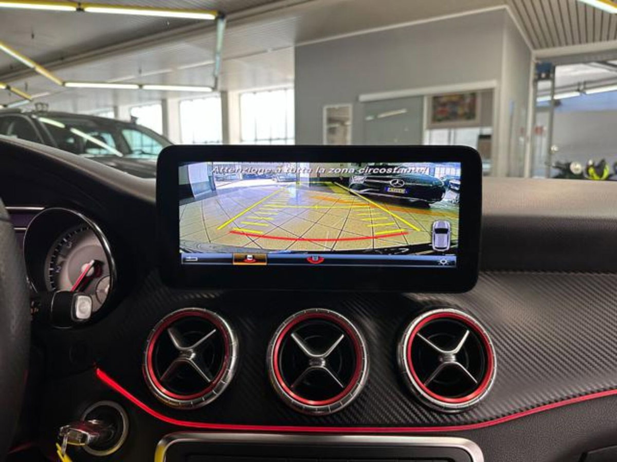 Mercedes-Benz CLA Shooting Brake 220 d Automatic Sport (12)