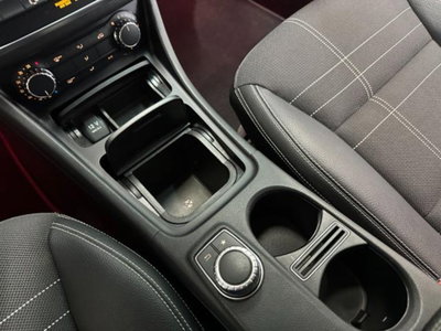 Mercedes-Benz CLA Shooting Brake 220 d Automatic Sport (19)