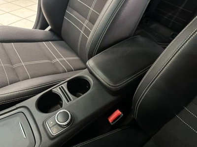 Mercedes-Benz CLA Shooting Brake 220 d Automatic Sport (20)