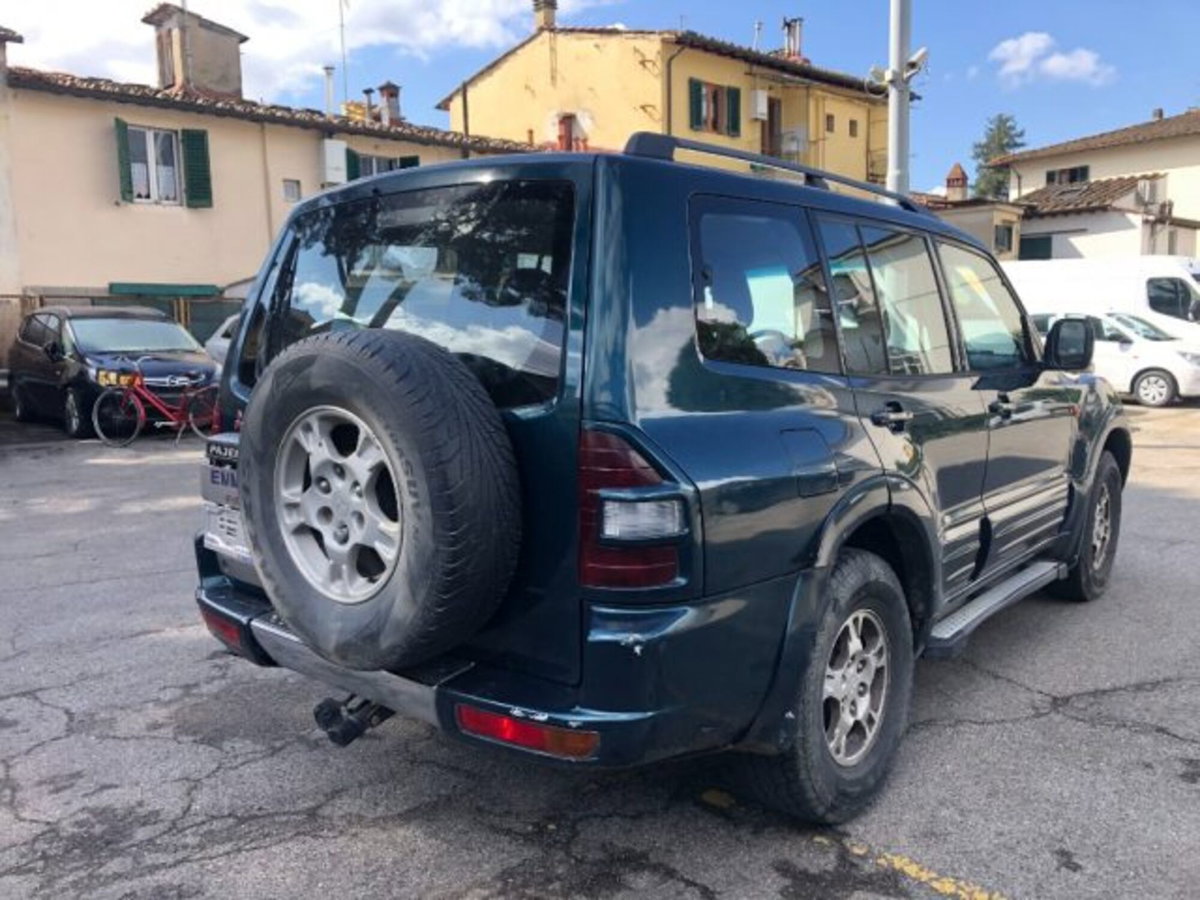 Mitsubishi Pajero 3.2 16V DI-D 5p. GLX (4)