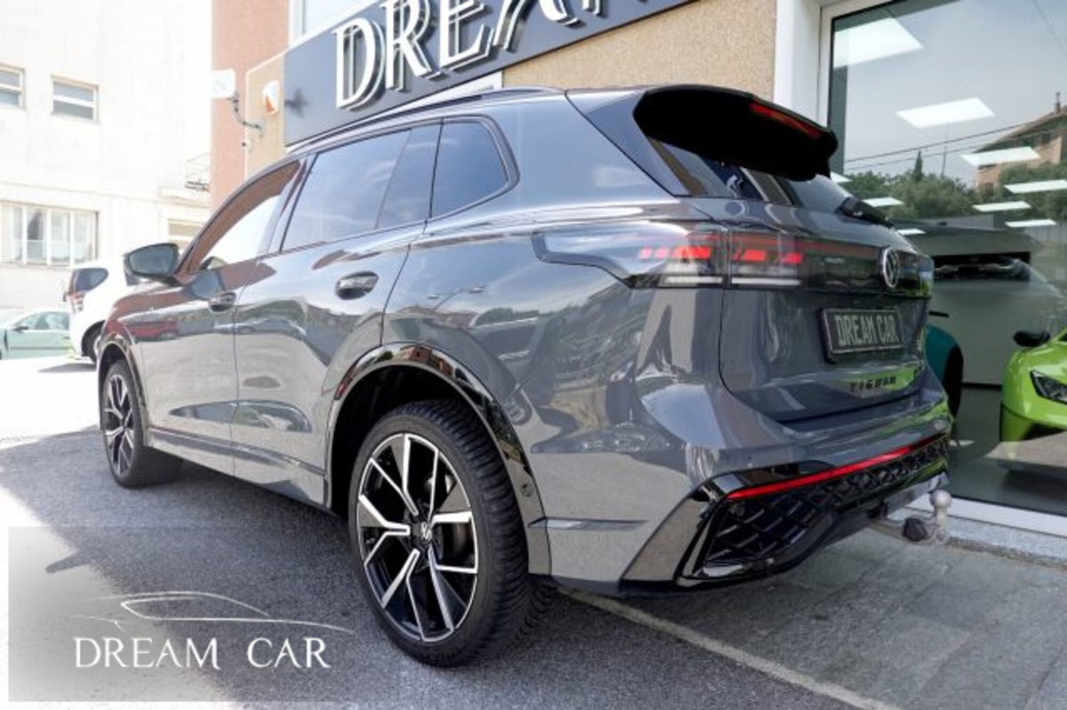 Volkswagen Tiguan 2.0 tdi R-Line 4motion 193cv dsg (3)