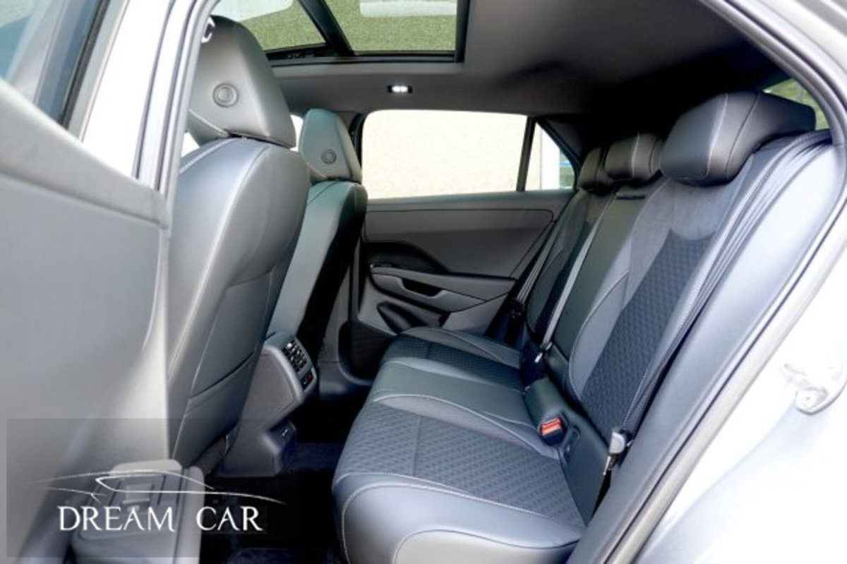 Volkswagen T-Roc 1.5 etsi R-Line 150cv dsg (11)