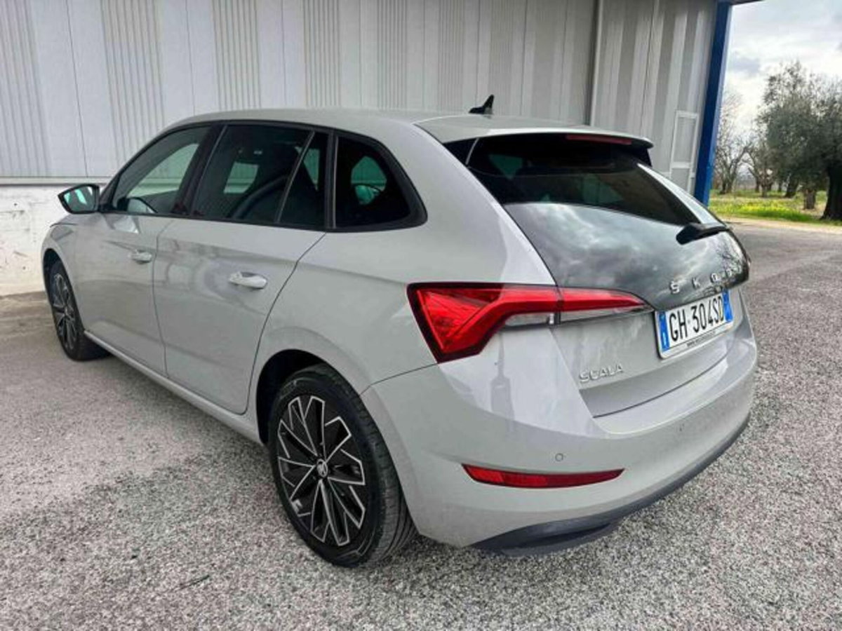 Skoda Scala 1.0 G-Tec Style (6)
