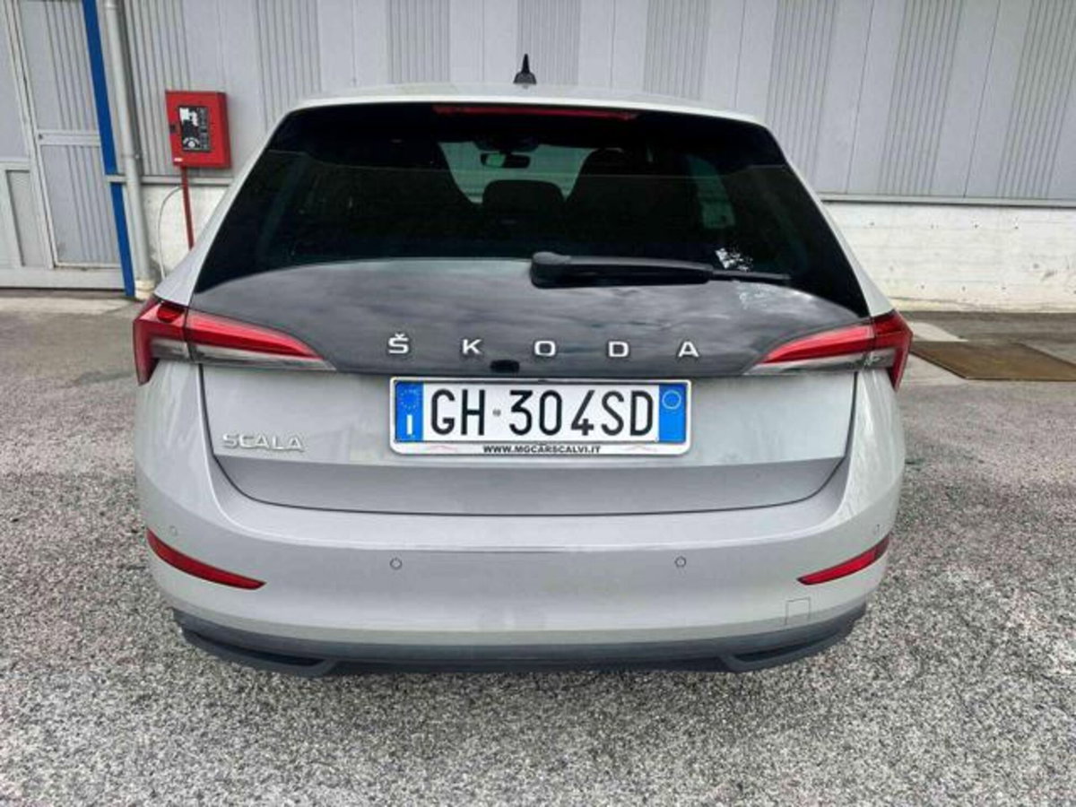 Skoda Scala 1.0 G-Tec Style (2)