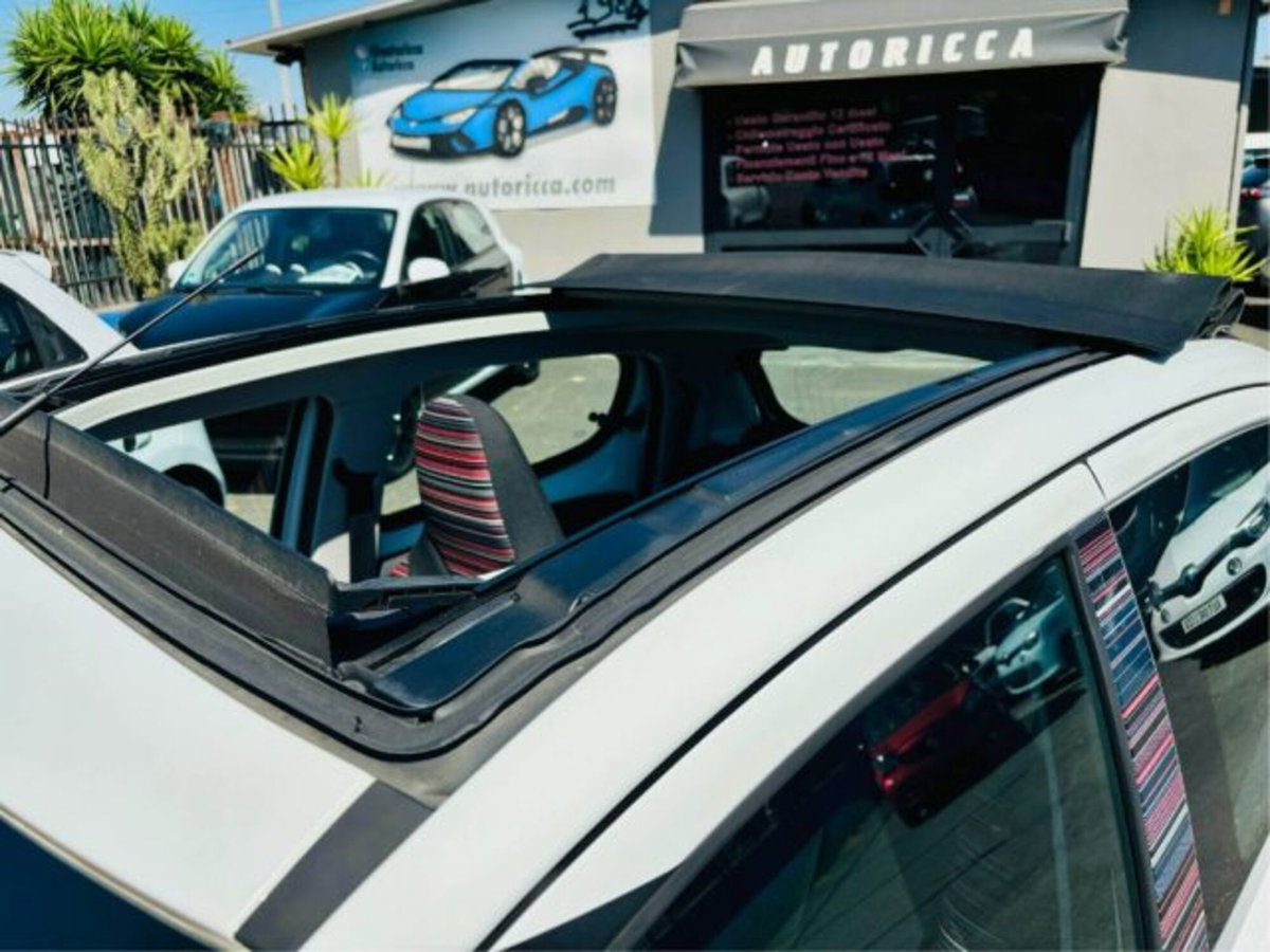 Citroen C1 C1 1.0 e-VTi 68 airdream 5 porte Feel (12)
