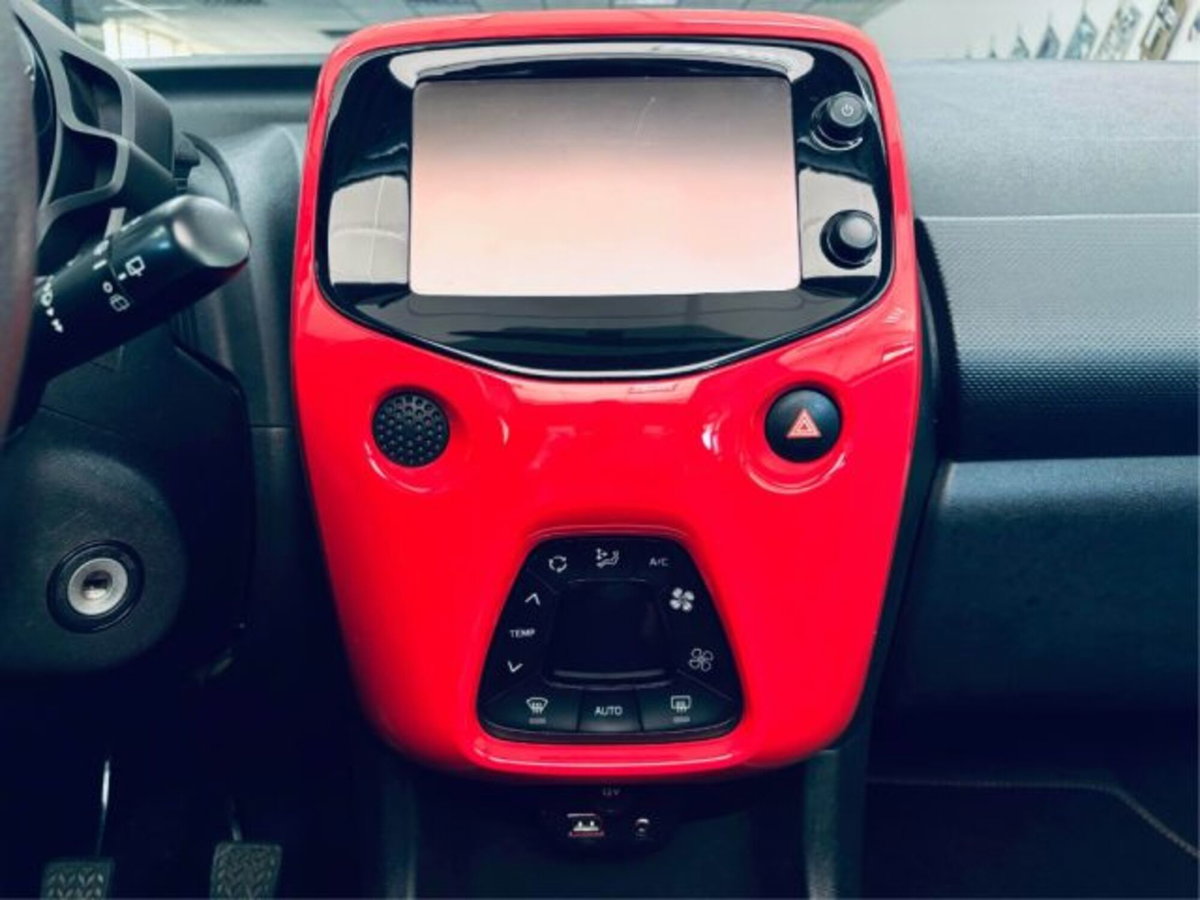 Citroen C1 C1 1.0 e-VTi 68 airdream 5 porte Feel (14)