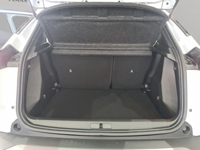 Peugeot 2008 1.2 puretech Allure s&s 100cv (13)
