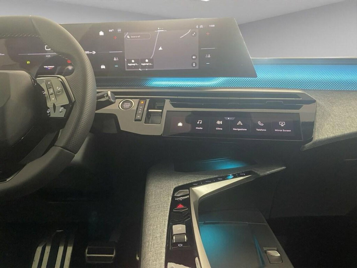 Peugeot 3008 1.2 hybrid GT Exclusive 145cv e-dcs6 (15)