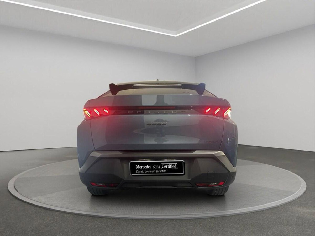 Peugeot 3008 1.2 hybrid GT Exclusive 145cv e-dcs6 (4)