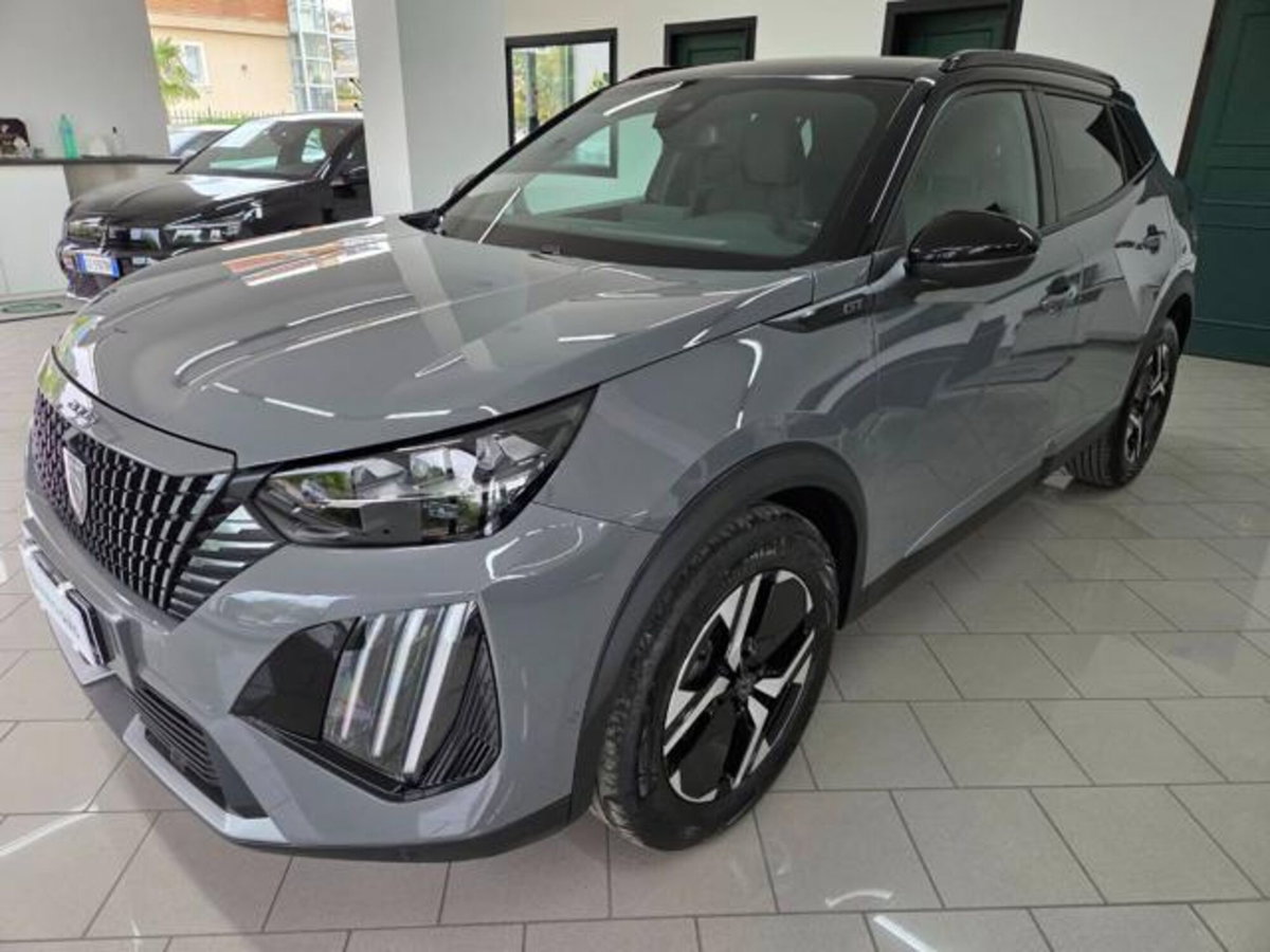 Peugeot 2008 1.2 hybrid GT Exclusive 145cv e-dcs6 (3)