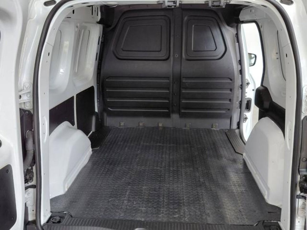 Renault Kangoo Blue dCi 95CV Express Maxi Combi Ice Plus (13)